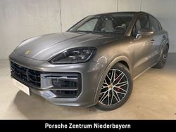 Quarzitgraumetallic Gebraucht 2023 Porsche Cayenne S SUV | 116.900 € (Teuer)