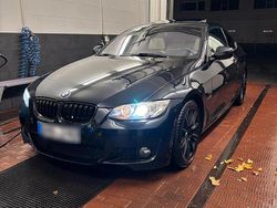 Schwarz Gebraucht 2009 BMW 330 M Sport Coupé | 12.000 € (Fairer Preis)