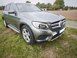 Grau Gebraucht 2016 Mercedes GLC250 SUV | 17.980 € (Guter Preis)