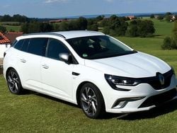 Weiß Gebraucht 2018 Renault Mégane GT GT Coupé | 16.499 € (Fairer Preis)