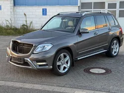 Grau Gebraucht 2014 Mercedes GLK200 SUV | 9.999 €