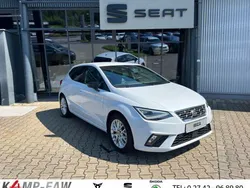 Weiß Gebraucht 2023 Seat Ibiza FR Kleinwagen | 19.980 € (Fairer Preis)