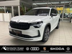 Moonweiss metallic Neu 2025 Skoda Kodiaq SportLine SUV | 53.990 €