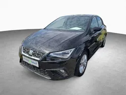 Mitternachtsschwarz Gebraucht 2024 Seat Ibiza FR Limousine | 20.390 € (Fairer Preis)
