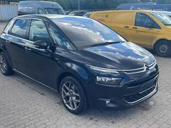 Schwarz Gebraucht 2016 Citroën C4 SpaceTourer Exclusive Van / Kleinbus | 9.750 € (Guter Preis)