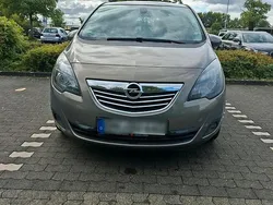 Braun Gebraucht 2010 Opel Meriva Van / Kleinbus | 4.300 € (Fairer Preis)