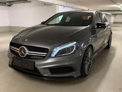 Grau Gebraucht 2013 Mercedes A45 AMG AMG Limousine | 25.900 € (Fairer Preis)
