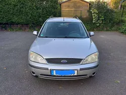 Grau Gebraucht 2002 Ford Mondeo Limousine | 2.200 € (Fairer Preis)