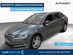 Quarz grau (metallic) Gebraucht 2021 Skoda Superb LAURIN & KLEMENT Kombi | 14.997 € (Fairer Preis)