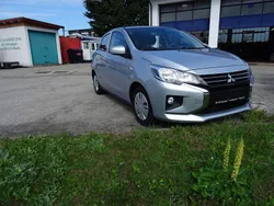 Silber Gebraucht 2021 Mitsubishi Space Star Spirit Limousine | 10.500 € (Fairer Preis)