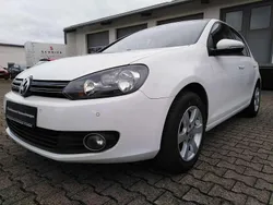 Candyweiss Gebraucht 2009 VW Golf VI Comfortline Kleinwagen | 3.500 € (Superpreis)