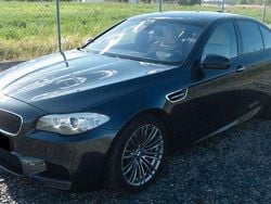 Grau Gebraucht 2012 BMW 123 Sport Line Kleinwagen | 29.500 €