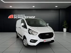 Weiß Gebraucht 2020 Ford Transit Custom Trend Van / Kleinbus | 15.499 € (Superpreis)