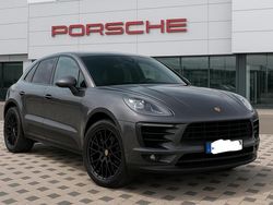 Grau Gebraucht 2015 Porsche Macan SUV | 37.500 €