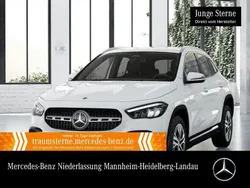 Polarweiß Gebraucht 2024 Mercedes GLA180 Progressive SUV | 34.990 € (Guter Preis)