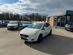 Weiß Gebraucht 2009 Fiat Grande Punto Dynamic Kleinwagen | 1.990 € (Fairer Preis)