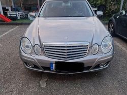 Beige Gebraucht 2008 Mercedes E200 Elegance Limousine | 4.200 € (Guter Preis)