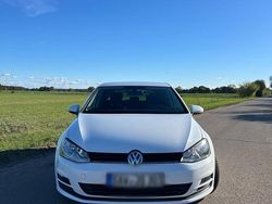 Weiß Gebraucht 2014 VW Golf VII Edition Limousine | 8.600 € (Fairer Preis)
