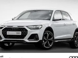 Gletscherweiß metallic Gebraucht 2024 Audi A1 Sport Kleinwagen | 29.662 € (Fairer Preis)