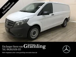 Gebraucht 2023 Mercedes Vito Van / Kleinbus | 37.948 € (Fairer Preis)