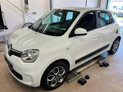 Weiß Gebraucht 2020 Renault Twingo LIMITED Kleinwagen | 9.450 € (Guter Preis)