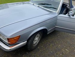 Blau Gebraucht 1984 Mercedes SL380 Cabrio | 18.900 €