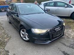 Schwarz Gebraucht 2014 Audi A4 Attraction Limousine | 6.500 € (Superpreis)