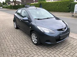 Grau Gebraucht 2008 Mazda 2 Kleinwagen | 2.950 € (Fairer Preis)