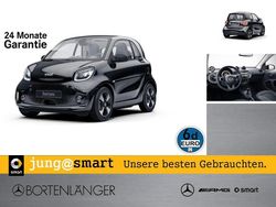 Schwarz Gebraucht 2023 Smart ForTwo Electric Drive Exclusive Kleinwagen | 16.788 € (Fairer Preis)