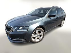 Grau Gebraucht 2018 Skoda Octavia Style Kombi | 13.288 € (Fairer Preis)