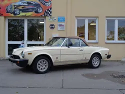 Beige Gebraucht 1982 Fiat 124 Spider Cabrio | 24.250 €