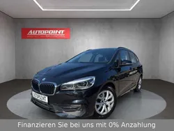Black sapphire metallic Gebraucht 2019 BMW 218 Active Tourer Sport Line Van / Kleinbus | 17.799 € (Fairer Preis)