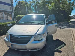 Silber Gebraucht 2007 Chrysler Voyager Van / Kleinbus | 1.400 € (Guter Preis)
