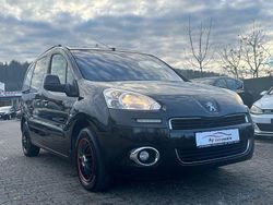 Schwarz Gebraucht 2013 Peugeot Partner Tepee Family Van / Kleinbus | 6.299 € (Fairer Preis)