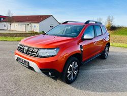 Orange Gebraucht 2022 Dacia Duster Prestige SUV | 17.990 € (Guter Preis)