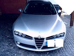 Silber Gebraucht 2007 Alfa Romeo 159 Distinctive Kombi | 3.300 €