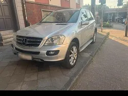 Grau Gebraucht 2005 Mercedes ML500 SUV | 3.900 €