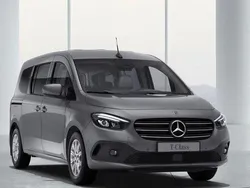 Grau Neu 2025 Mercedes T180 Van / Kleinbus | 37.900 €