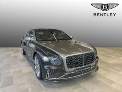 Braun Neu 2025 Bentley Flying Spur Mulliner Limousine | 341.149 € (Etwas zu teuer)