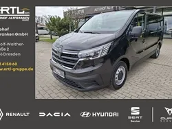 Tenebroschwarz metallic Neu 2025 Renault Trafic Komfort Van | 32.580 € (Fairer Preis)