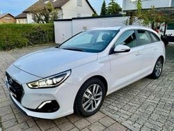 Gebraucht 2019 Hyundai i30 Style Kombi | 11.900 € (Guter Preis)