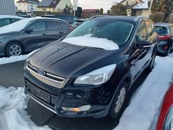 Schwarz Gebraucht 2015 Ford Kuga Titanium SUV | 10.440 € (Fairer Preis)