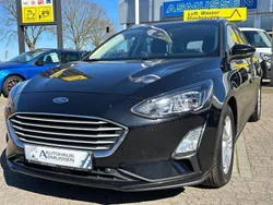 Schwarz Gebraucht 2020 Ford Focus Cool & Connect Kombi | 13.300 € (Etwas zu teuer)