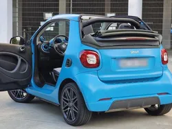 Blau Gebraucht 2017 Smart ForTwo Cabrio Brabus Cabrio | 17.800 € (Fairer Preis)