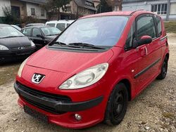 Rot Gebraucht 2006 Peugeot 1007 Premium Van / Kleinbus | 950 € (Superpreis)
