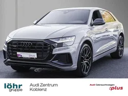 Nardograu Gebraucht 2023 Audi Q8 Competition SUV | 83.980 € (Fairer Preis)