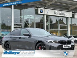 Grau Gebraucht 2025 BMW 330e M Sport Limousine | 49.990 € (Fairer Preis)