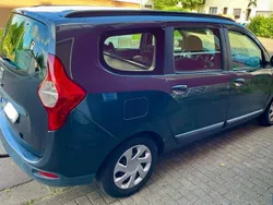 Grau Gebraucht 2012 Dacia Lodgy Van / Kleinbus | 4.900 € (Guter Preis)