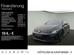 Deep black perleffekt Gebraucht 2024 VW Golf VIII GTI Limousine | 30.888 € (Superpreis)