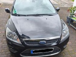 Schwarz Gebraucht 2011 Ford Focus Cabriolet Titanium Cabrio | 5.200 € (Fairer Preis)
